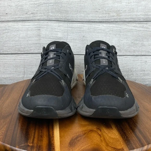 ON Running Cloudflyer 4 Black White Men’s Shoes Sneaker Size 13